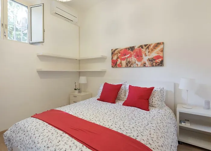 Apartamento Amazing 4 Bedrooms With Garden