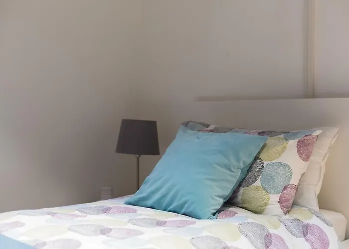 Amazing 4 Bedrooms With Garden